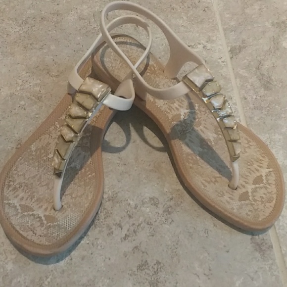 Shoes - Final price! Sandals with jewels sz 6